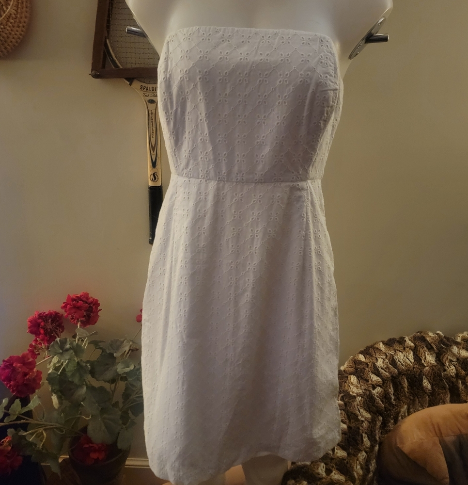 Vineyard Vines White Eyelet Strapless Dress